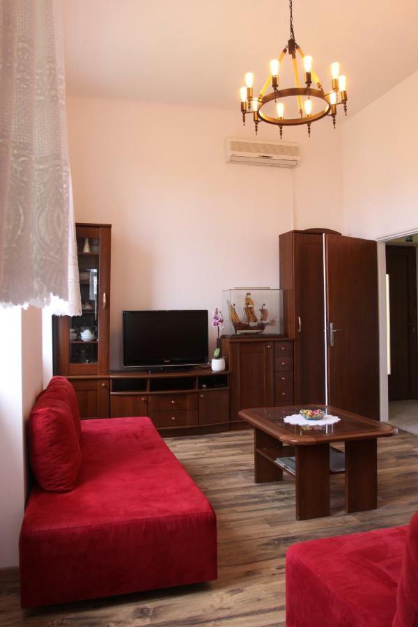 شقة غييكا  في Apartman Bulevard المظهر الخارجي الصورة