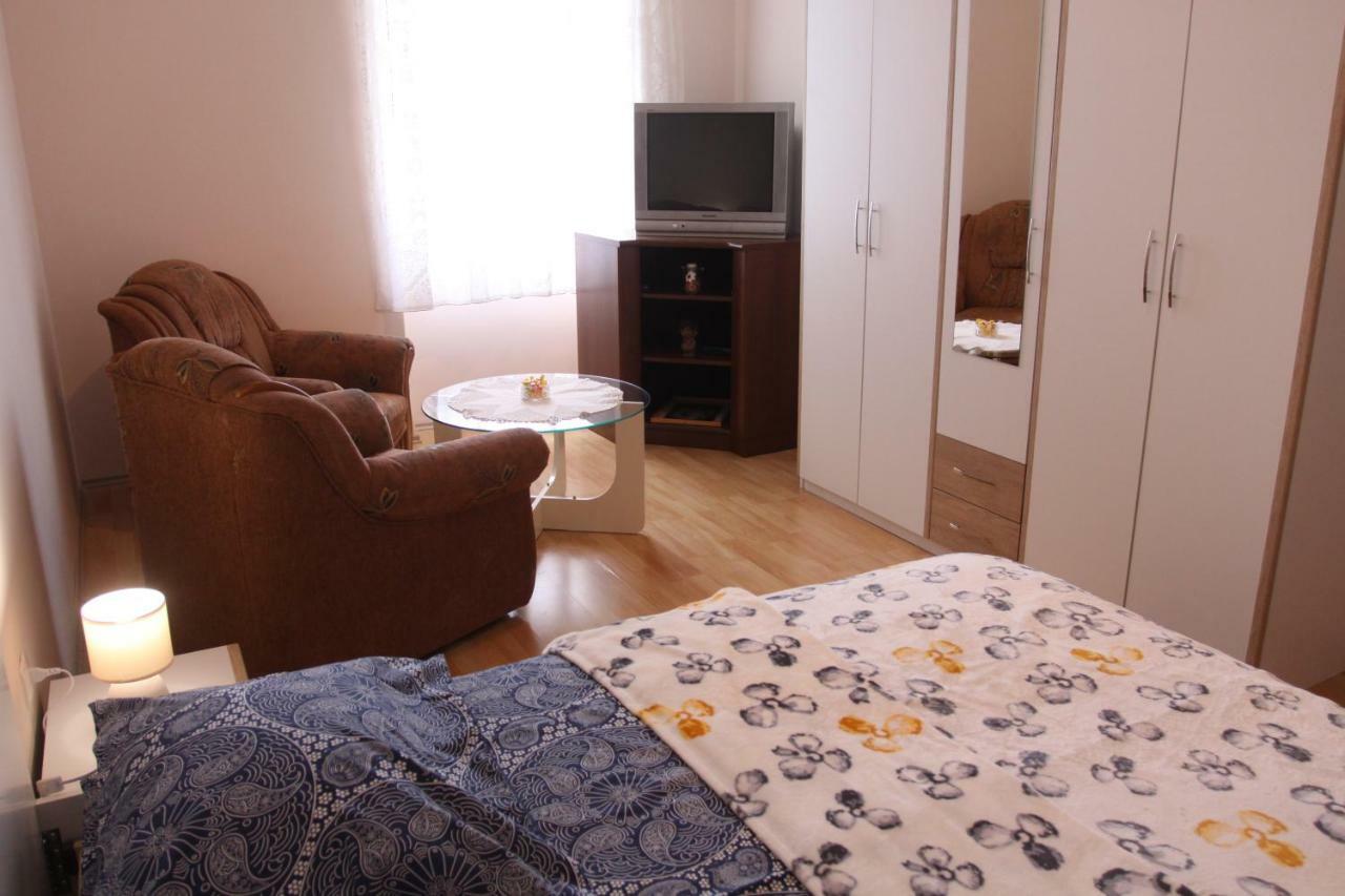 شقة غييكا  في Apartman Bulevard المظهر الخارجي الصورة