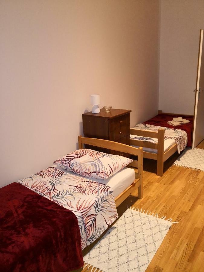 شقة غييكا  في Apartman Bulevard المظهر الخارجي الصورة